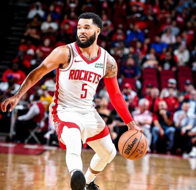 JackeyLove新星爆冷表现惊艳，湖人未来可期！的简单介绍